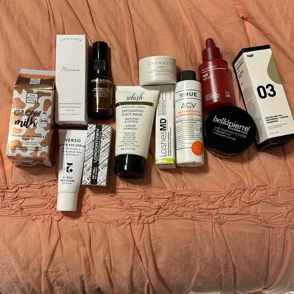 NEW! Various cosmetic products! Skin lashes Nails and more!